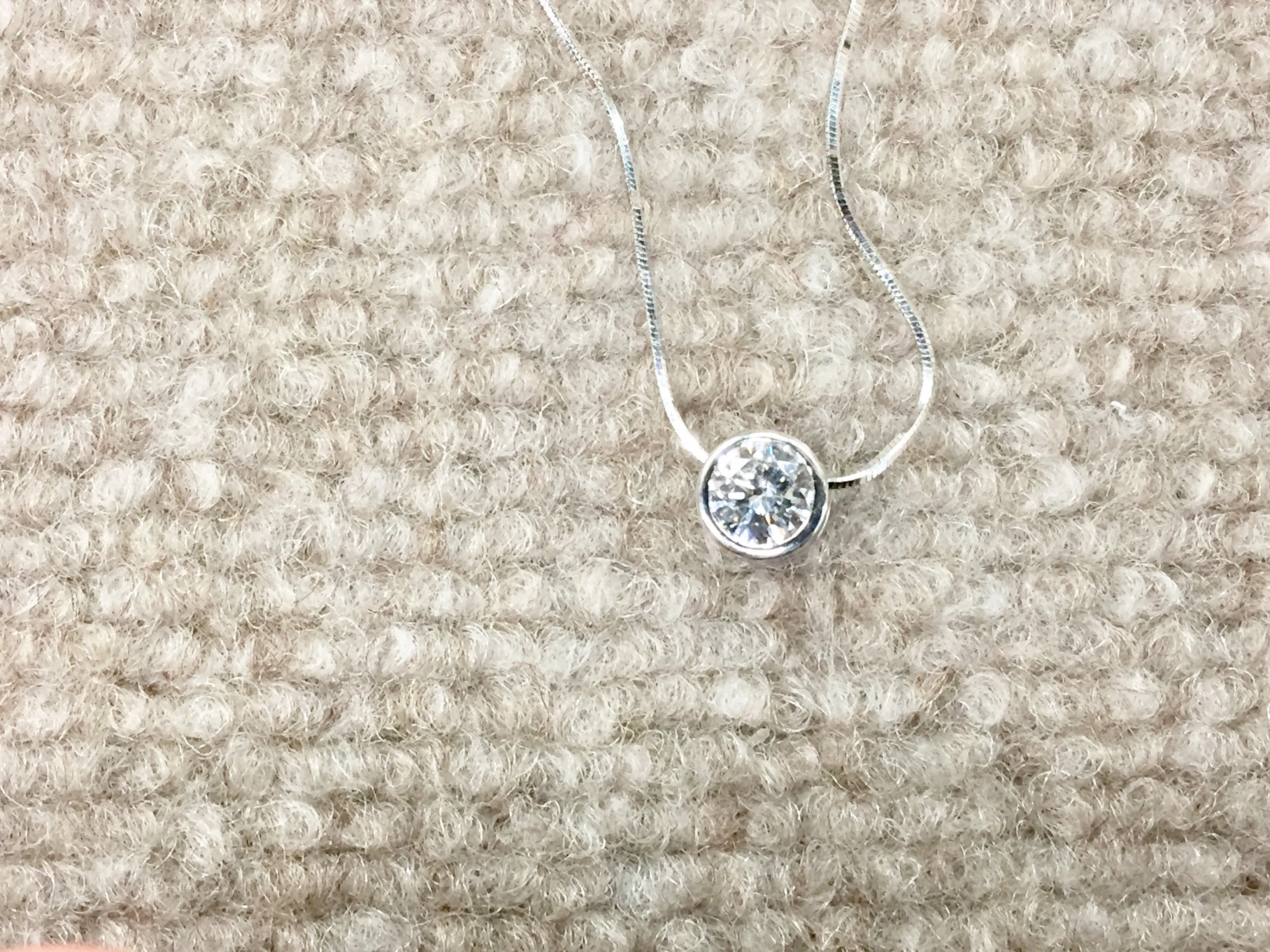 Bezel Set 1.10 Carat Round White Gold Pendant With Chain
