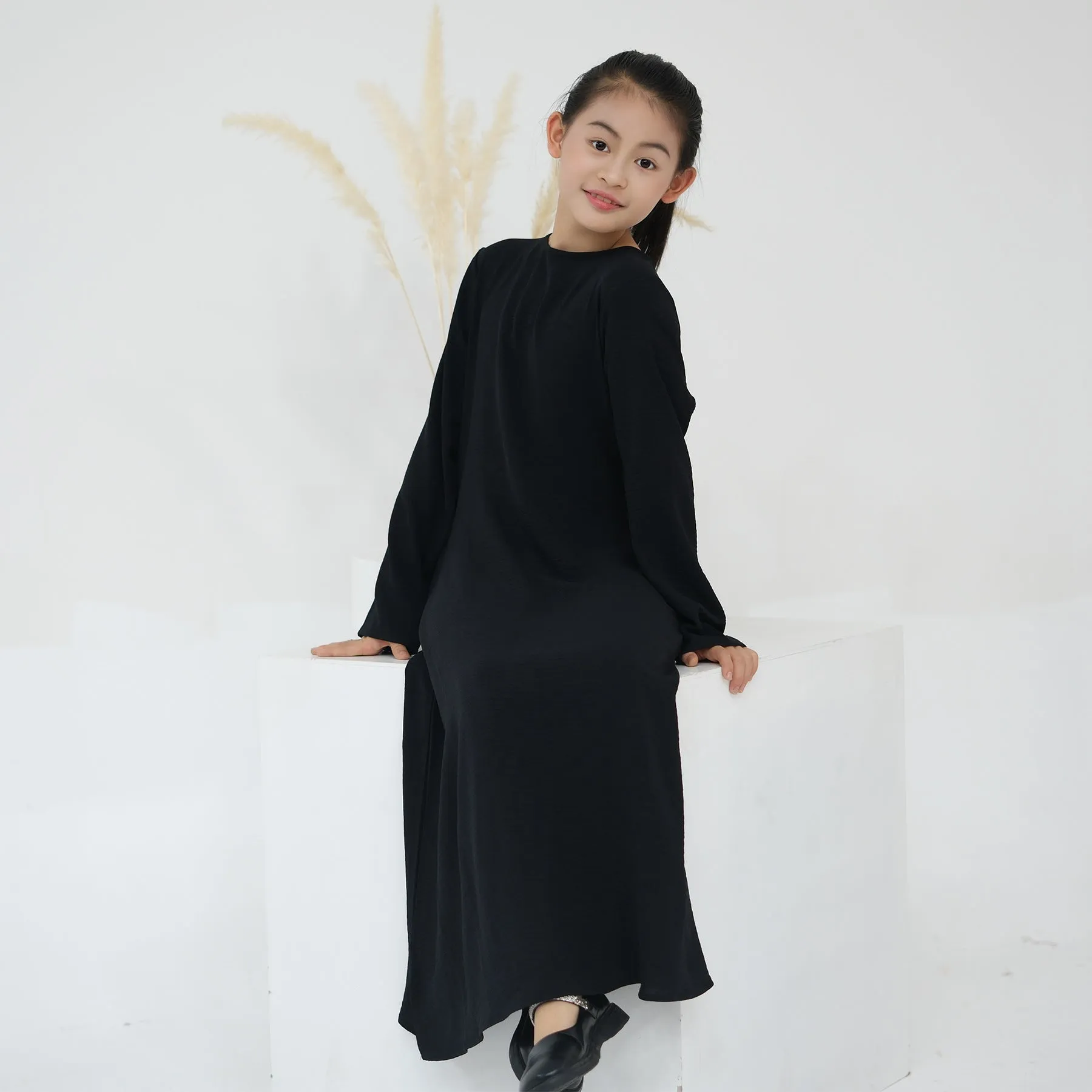 LR782 Beautifully embroidered tassel children's robe abaya BABY ABAYA abaya