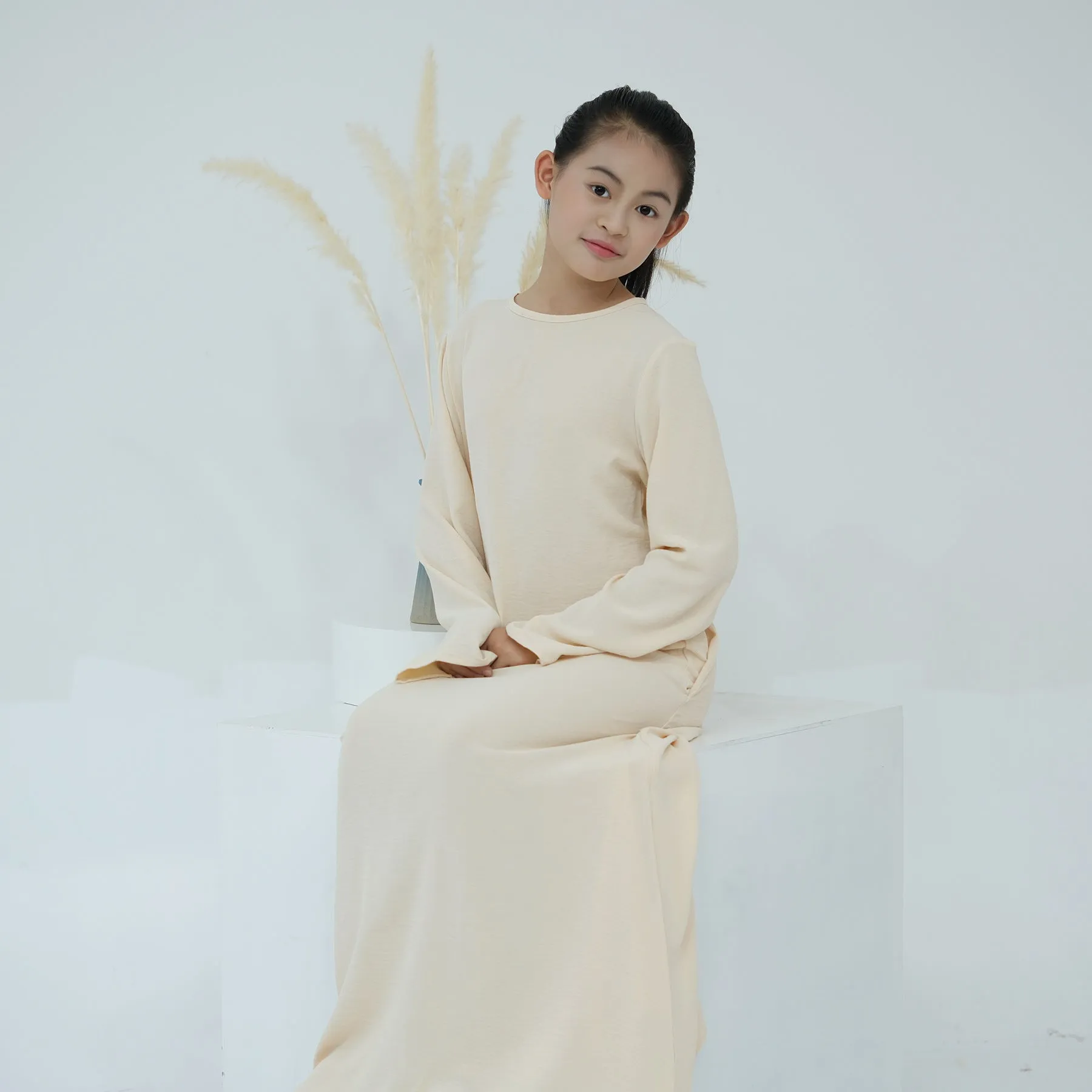 LR782 Beautifully embroidered tassel children's robe abaya BABY ABAYA abaya