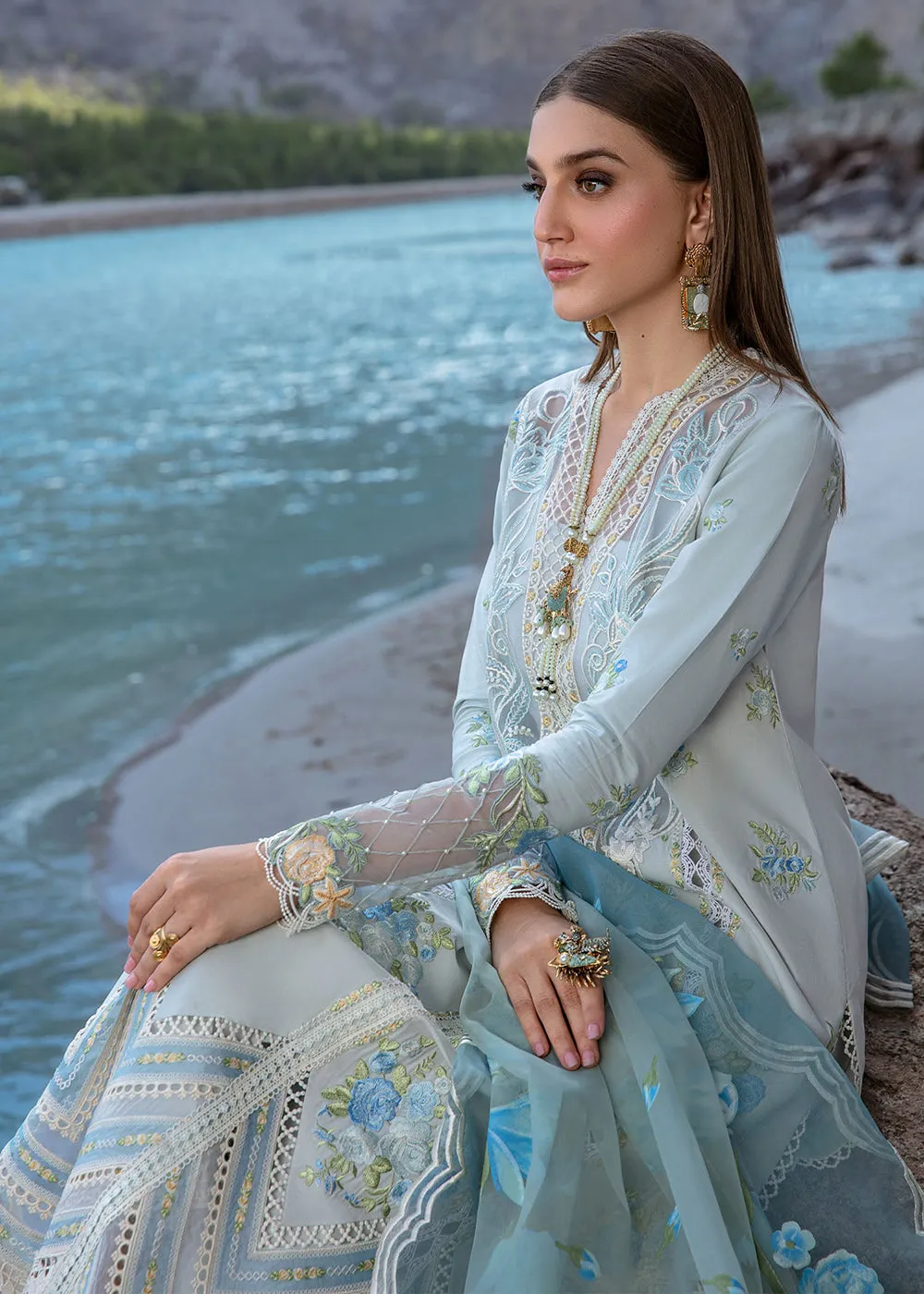 Luxury Lawn '24 by Crimson | Forget Me Not - Ice Blue