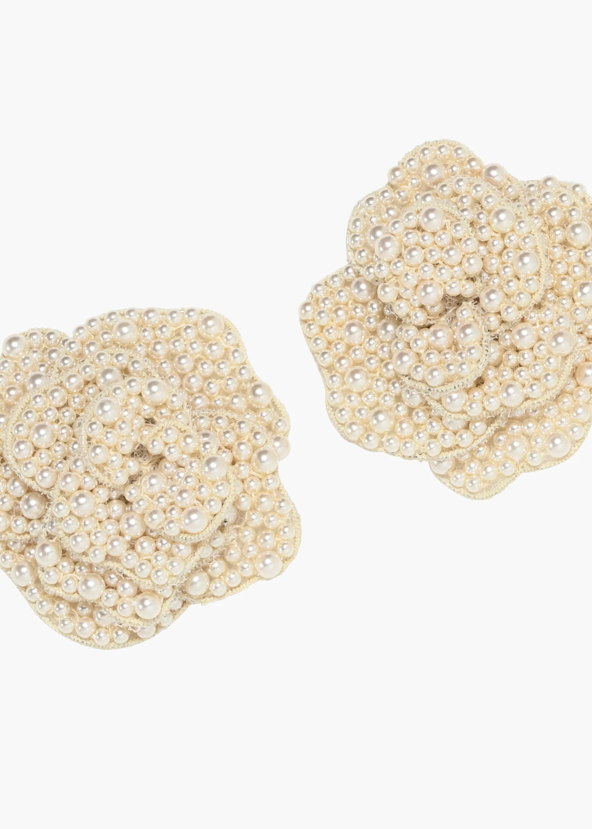 Muriel Earrings -- Pearl