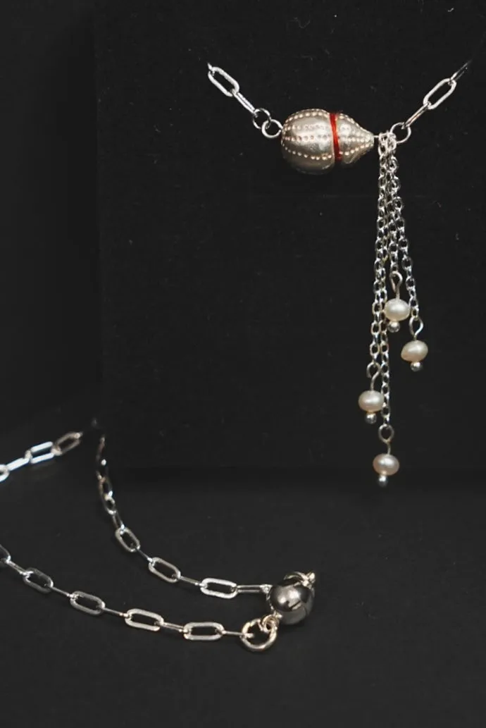“Pouring”, Necklace, 999 Silver, Pearl